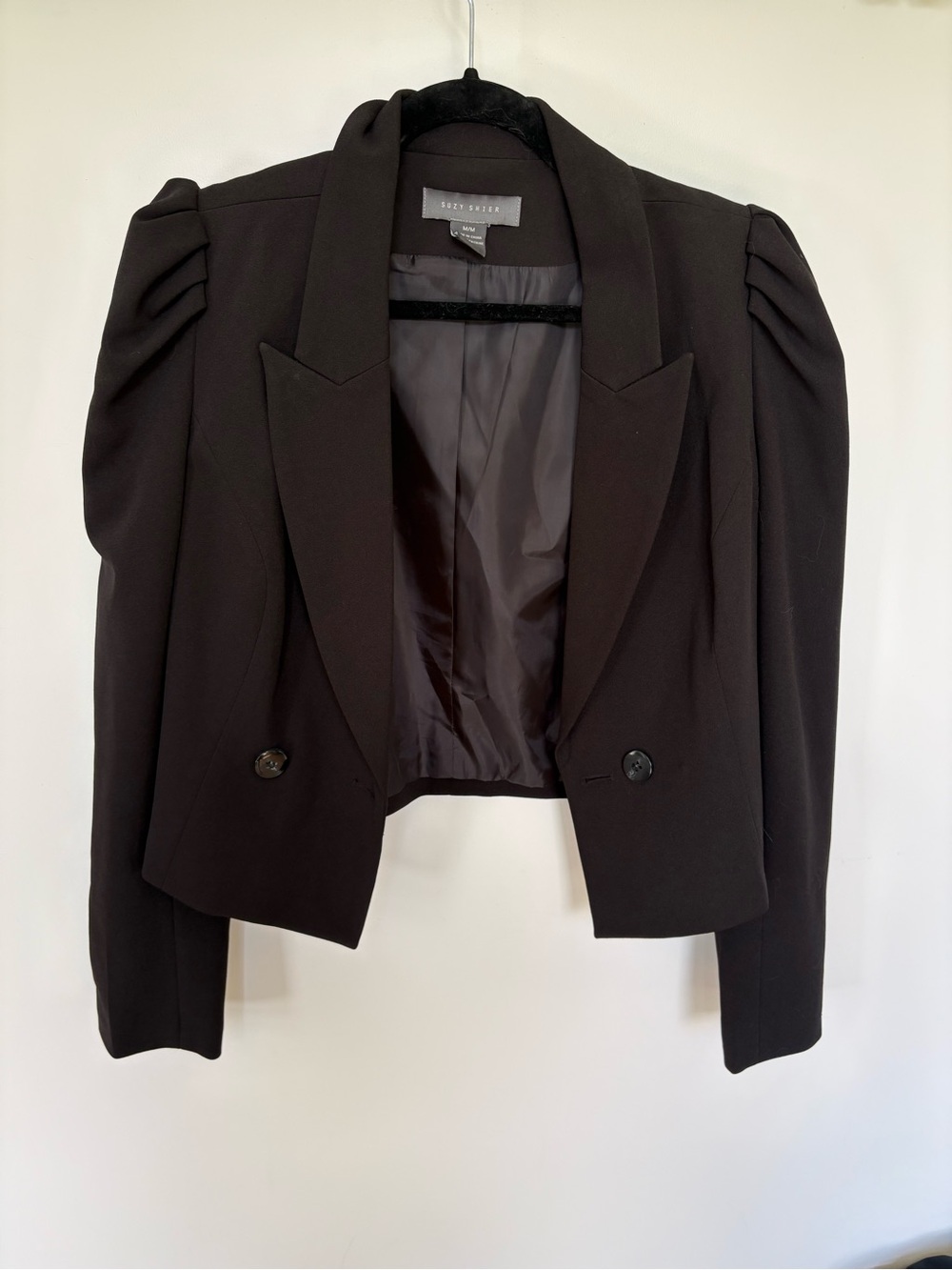 Suzy Shier Black Cropped Puff-Shoulder Blazer